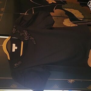 Beautiful puff sleeve rhinestone top